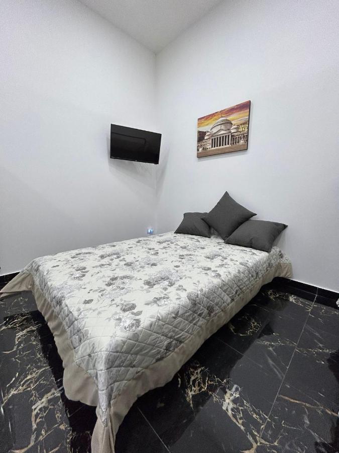 Dora House Valentino Apartment Naples Exterior photo
