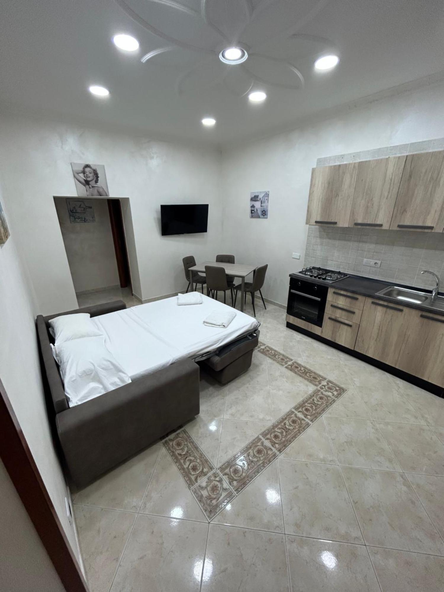 Dora House Valentino Apartment Naples Exterior photo