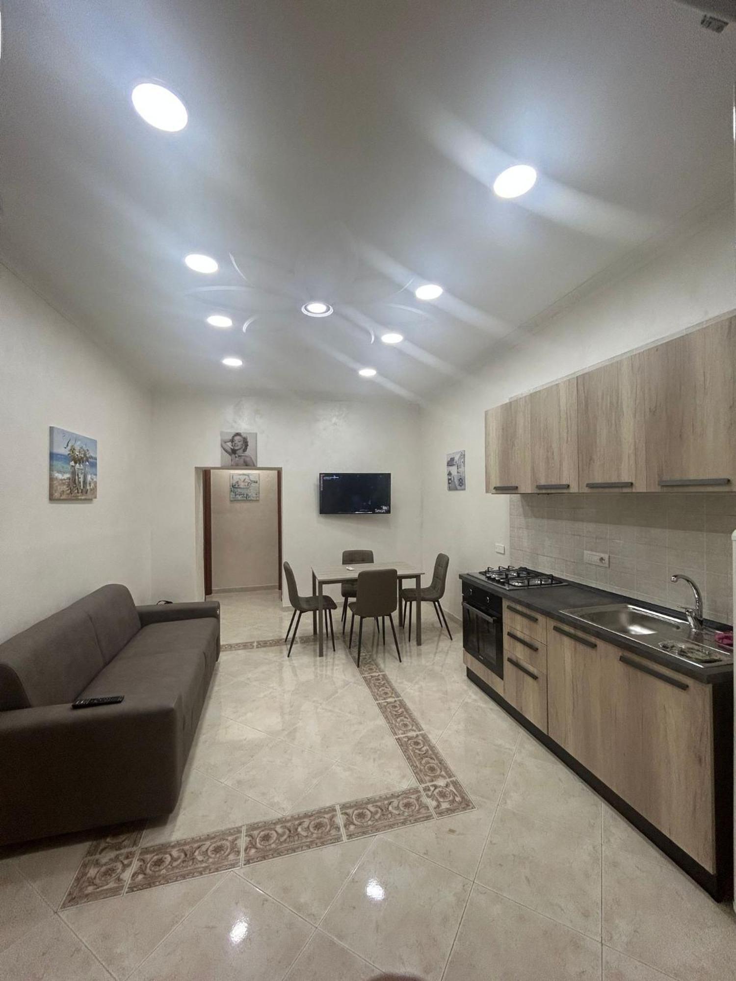 Dora House Valentino Apartment Naples Exterior photo
